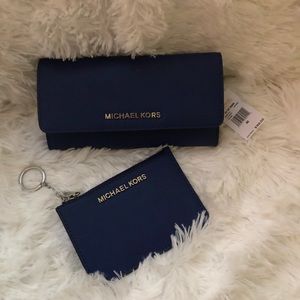 Michael Kors Bags - Michael Kors wallet with keychain Michael Kors Bags - Michael Kors wallet with keychain